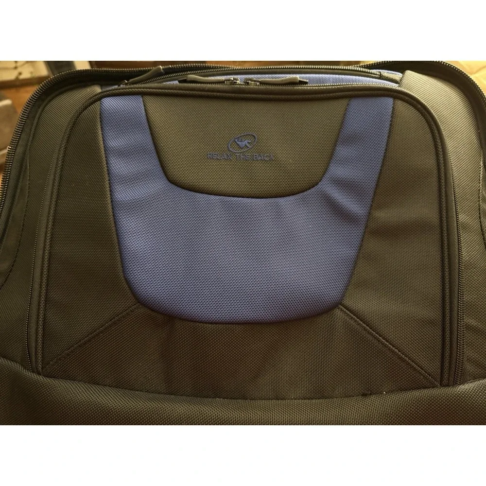 Rolling Laptop/Briefcase by Relax The Back - NEW